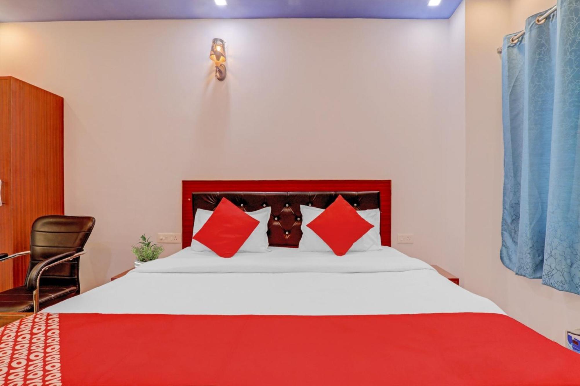 Hotel O Chauhan Palace 勒克瑙 外观 照片
